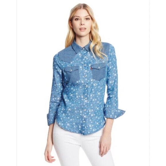 LEVI'S WOMEN'S PRINTED DENIM COLOR BLOCKED ANNIE SHIRT, BLUE BIRD, MEDIUM - Picture 11 of 11
